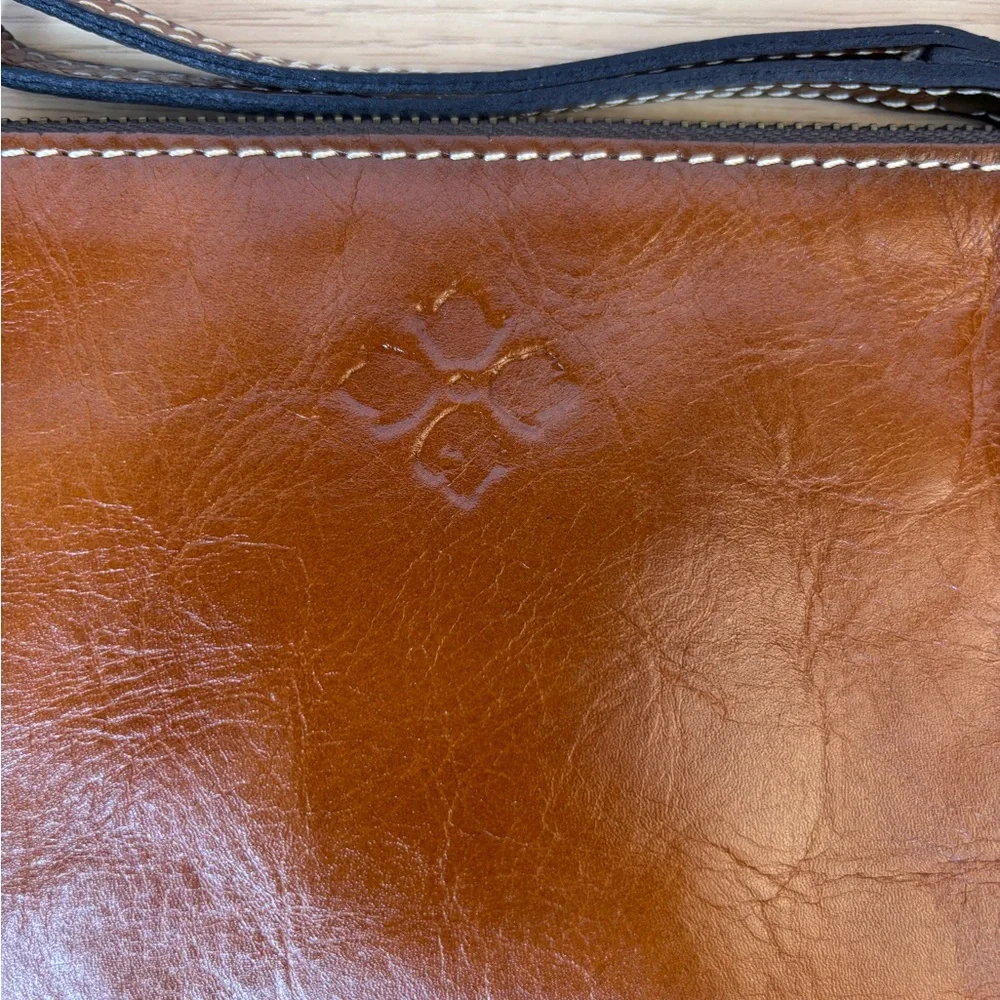 Patricia Nash Cassini Brown Leather Zip‎ Clutch/Wristlet